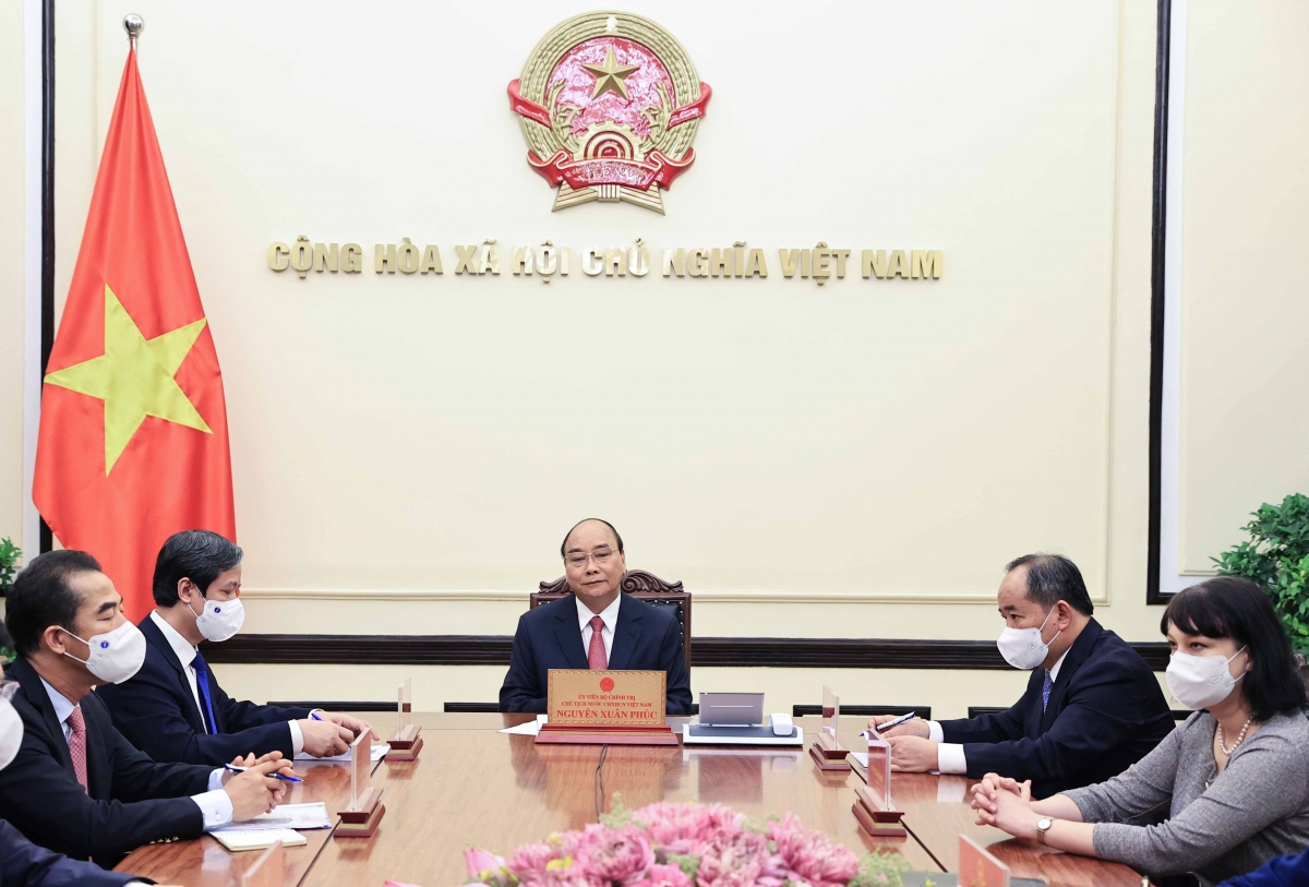 La Roumanie offre 100 000 doses de vaccin d’AstraZeneca au Vietnam